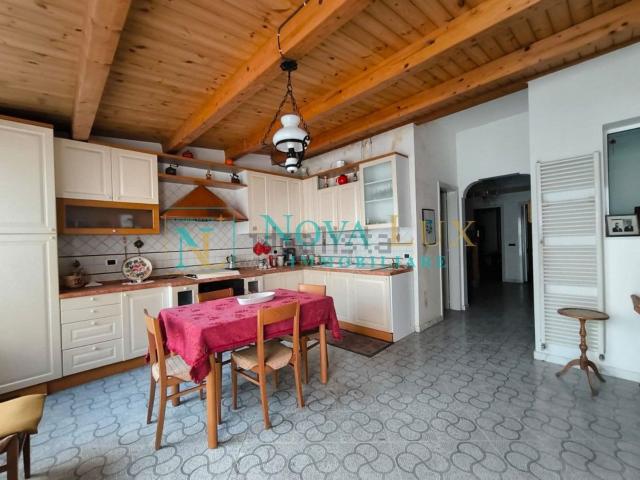 Casa in vendita a Cava D'aliga, Sicilia
