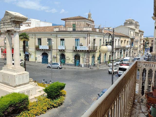 Casa in vendita a Giarre, Sicilia