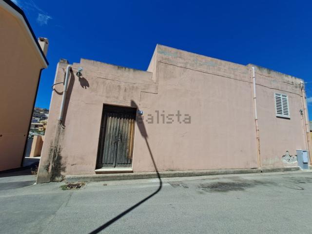 Casa in vendita a Villasimius, Sardigna/Sardegna