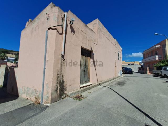 Casa in vendita a Villasimius, Sardigna/Sardegna