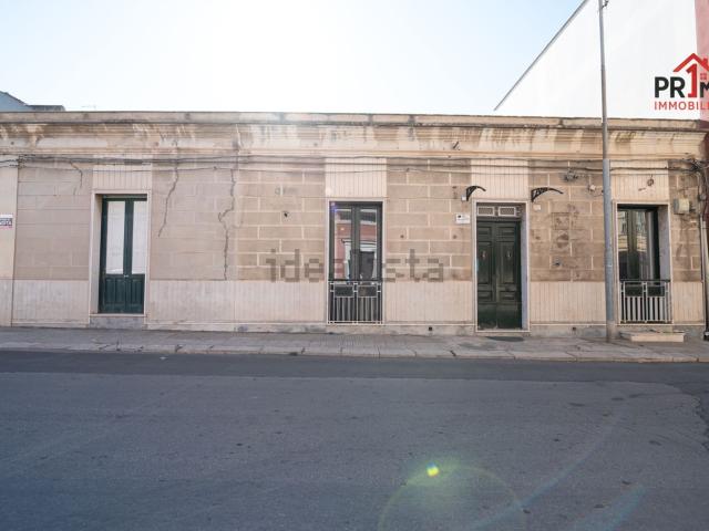 Casa in vendita a Vittoria, Ragusa