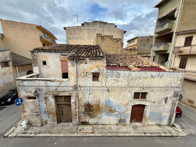 Casa in vendita a Partinico, Sicilia