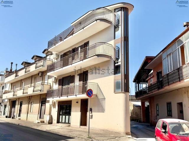 Casa in vendita a Parete, Campania