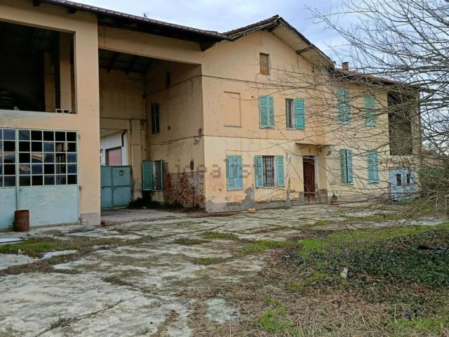 Casa in vendita a Piemonte, Alessandria