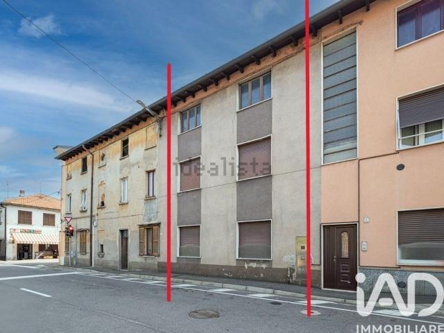Casa in vendita a Rovello Porro, Lombardia