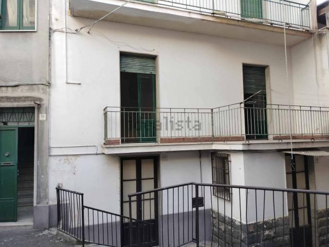 Casa in vendita a Lentini, Sicilia