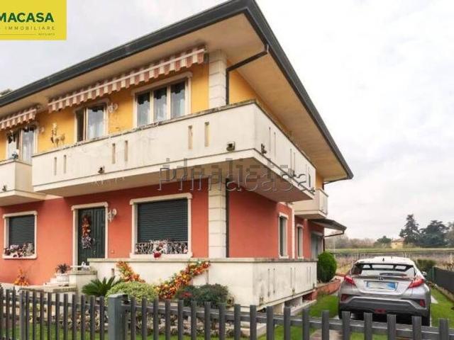 Casa in vendita a Zimella, Veneto