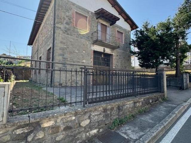 Casa in vendita a Casamicciola, Bibbiena