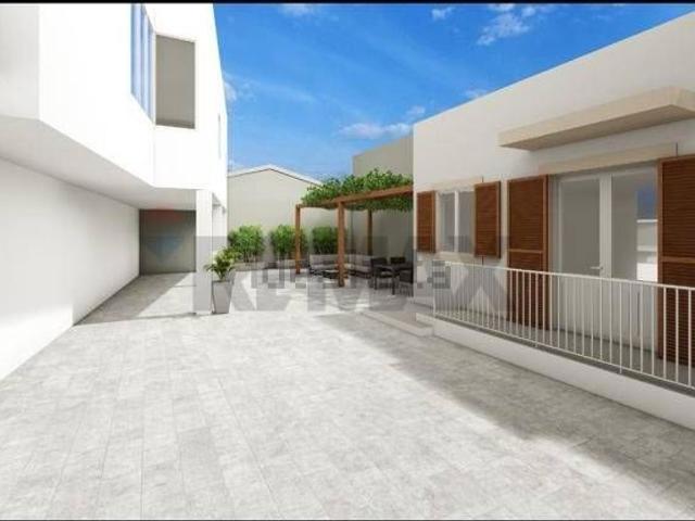 Casa in vendita a Paternò, Catania
