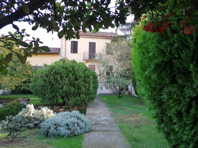 Casa in vendita a Robbio, Lombardia