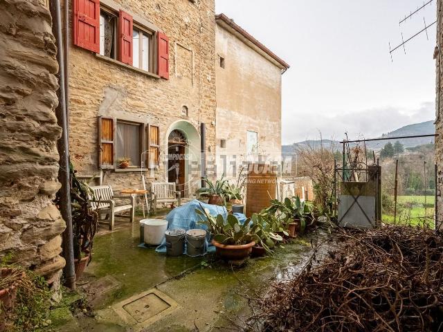Casa in vendita a Fognano, Brisighella