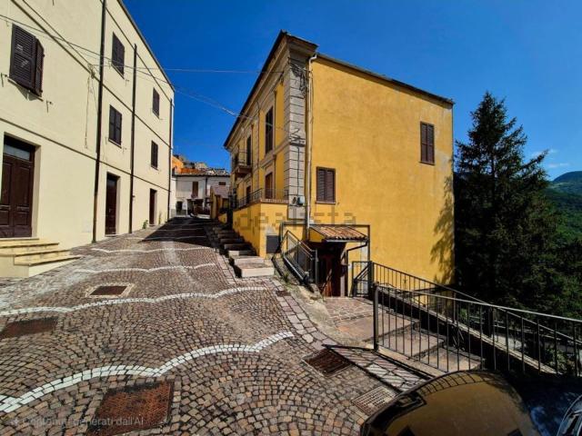 Casa in vendita a Contrada Santa Maria, Farindola