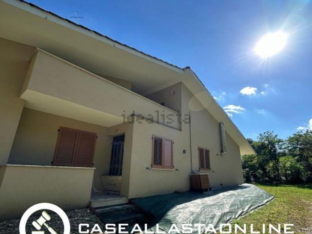 Casa in vendita a Marche, Macerata