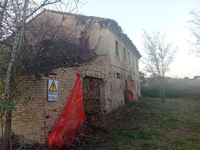 Casa in vendita a Marche, Ancona