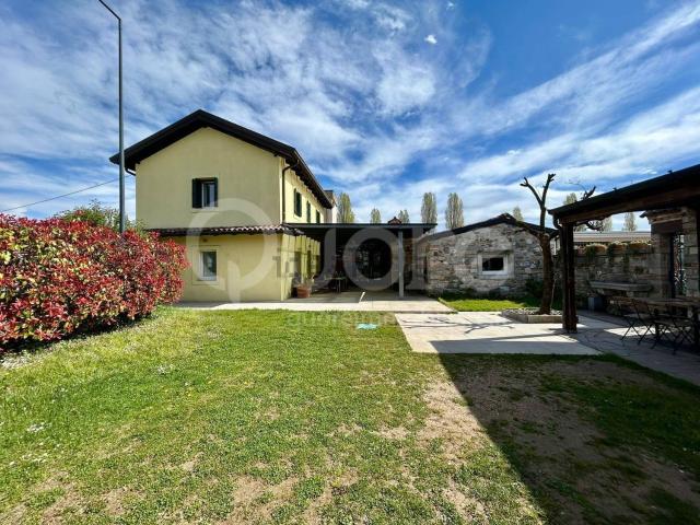Casa in vendita a Cussignacco / Cussignà, Udine / Udin