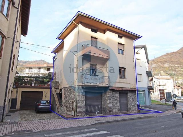 Casa in vendita a Comunità montana della valle Camonica, Malegno