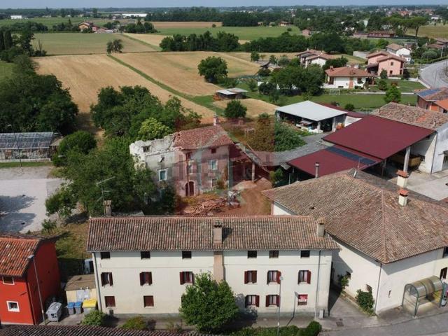 Casa in vendita a Bagnaria Arsa, Friuli-Venezia Giulia