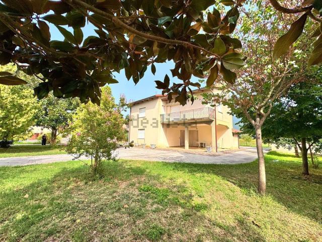 Casa in vendita a Cannaiola, Trevi