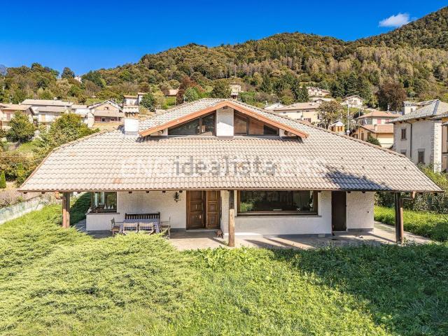 Casa in vendita a Centro Valle Intelvi, Casasco D'intelvi