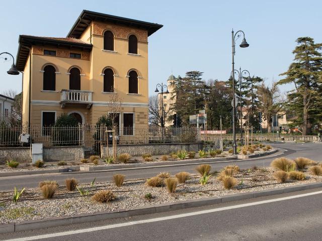 Casa in vendita a Zevio, Veneto