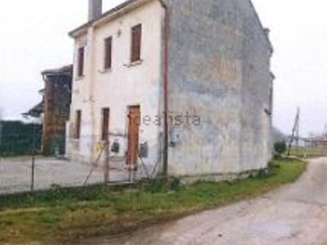 Casa in vendita a Megliadino San Vitale, Veneto