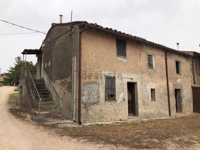 Casa in vendita a Magione, Umbria