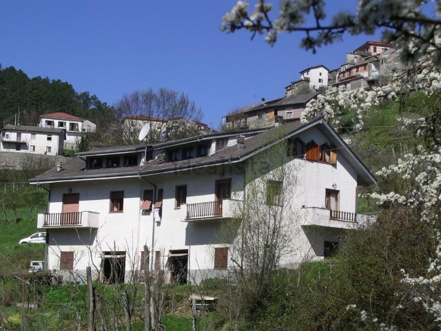Casa in vendita a Borghetto Di Vara, Liguria