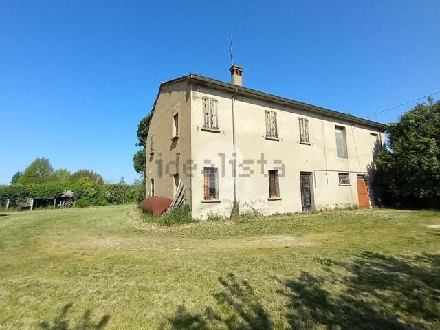 Casa in vendita a Unione dei comuni della Bassa Romagna, Lugo