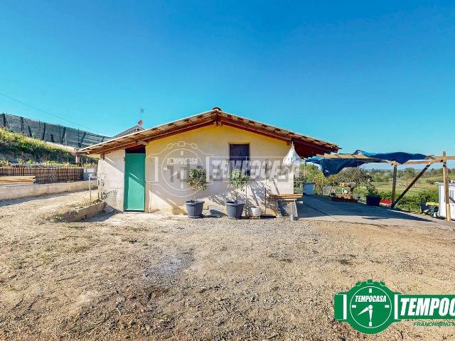 Casa in vendita a Fontanile, Piemonte