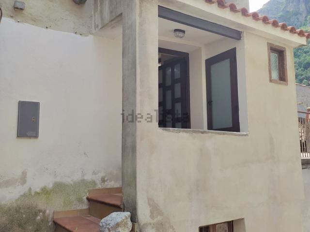 Casa in vendita a Calabria, Cosenza
