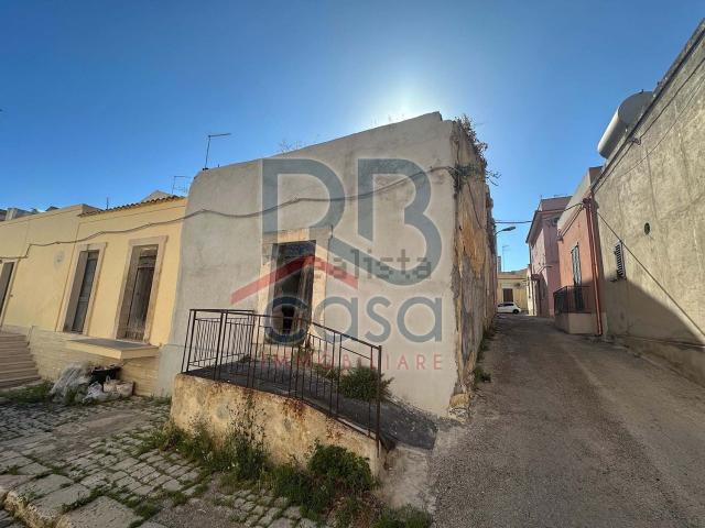 Casa in vendita a Ispica, Sicilia