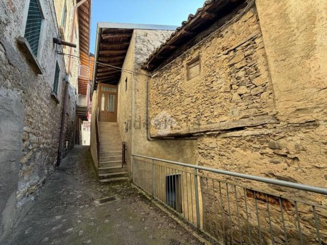 Casa in vendita a Erve, Lombardia