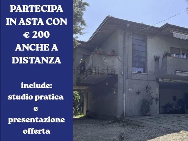 Casa in vendita a Roseto Degli Abruzzi, Abruzzo