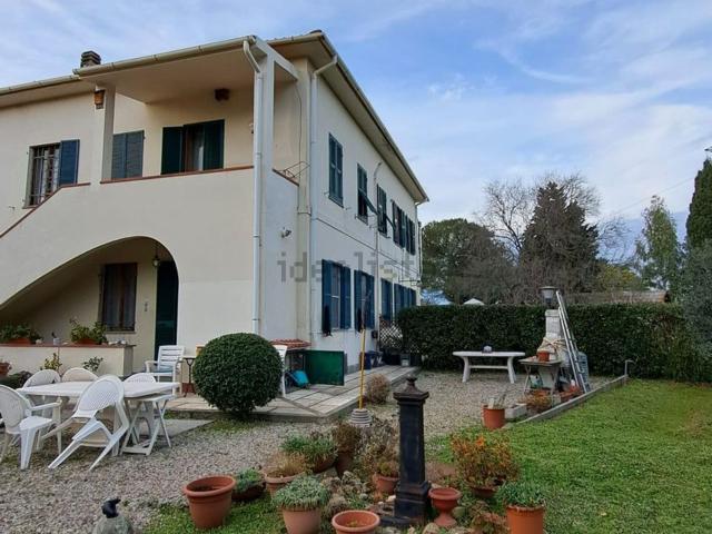 Casa in vendita a Rombolino, Livorno