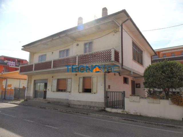 Casa in vendita a Unione dei Comuni della Val Vibrata, Martinsicuro