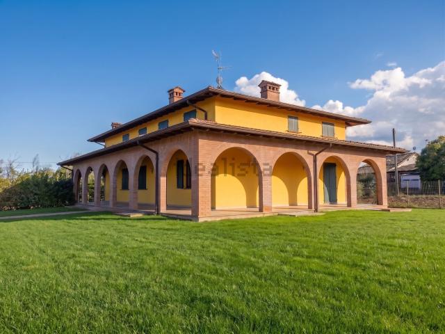 Casa in vendita a Castell'arquato, Reggio Emilia