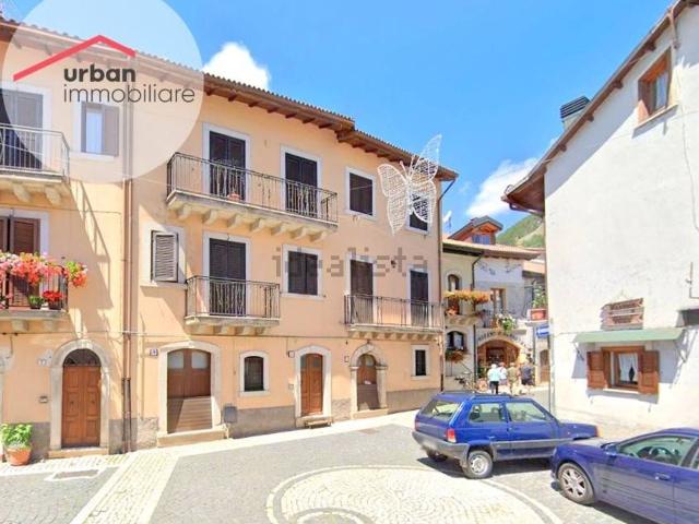 Casa in vendita a Pescasseroli, Abruzzo