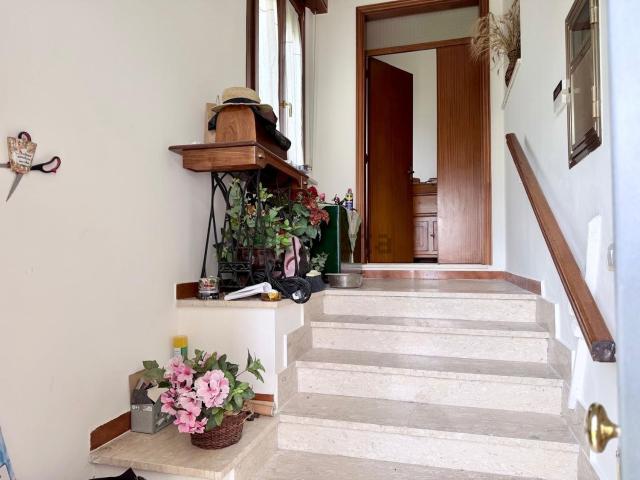 Casa in vendita a Marche, Ancona