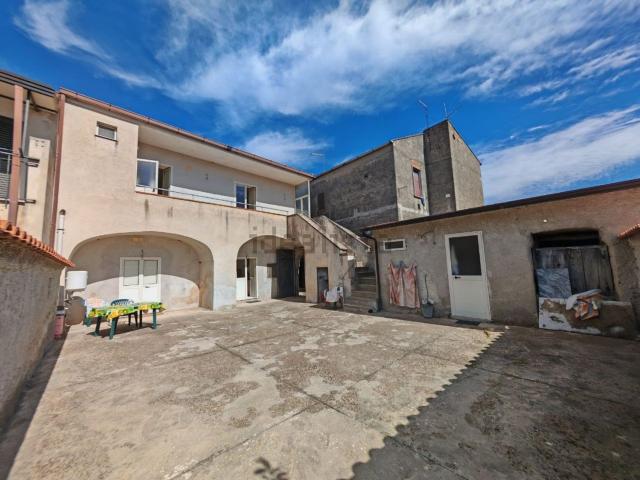Casa in vendita a Caserta, Campania