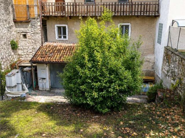 Casa in vendita a Territorio Val d'Adige, Trento