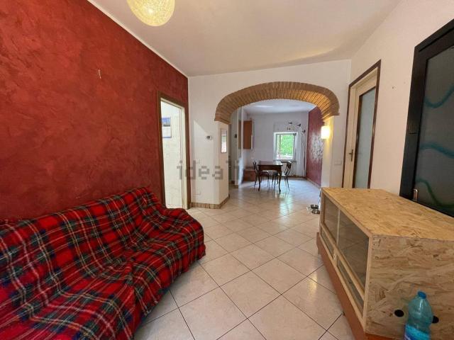 Casa in vendita a Galbiate, Lombardia