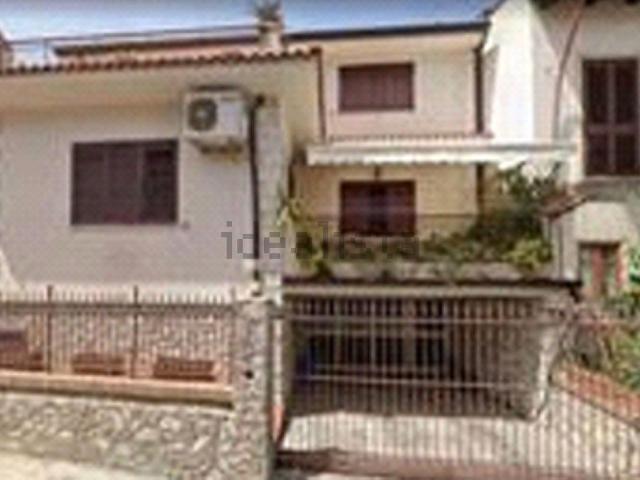 Casa in vendita a Sant'agata Di Militello, Sicilia