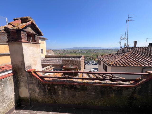 Casa in vendita a Monte San Savino, Toscana