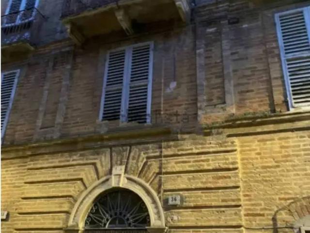 Casa in vendita a Unione dei Comuni della Val Vibrata, Nereto