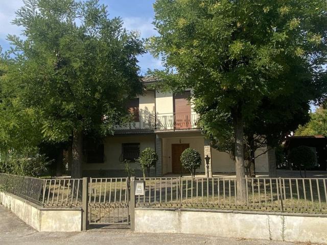 Casa in vendita a Unione della Romagna Faentina, Faenza