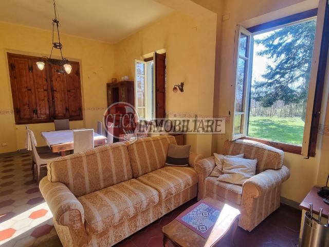 Casa in vendita a Borgo San Lorenzo, Toscana