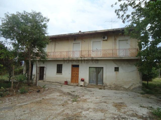 Casa in vendita a Vitulazio, Campania
