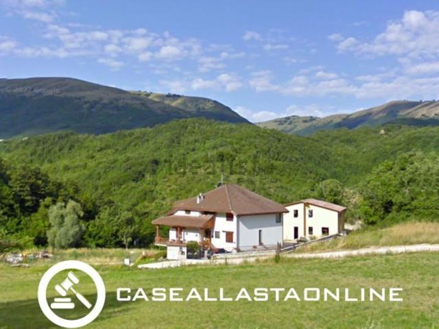 Casa in vendita a Marche, Macerata