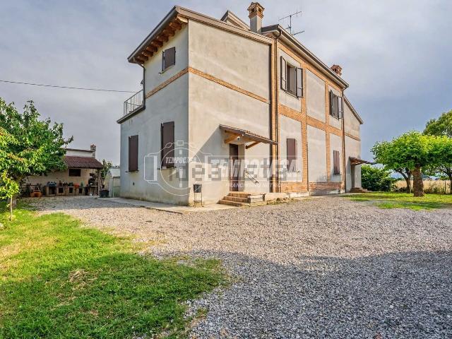 Casa in vendita a Unione della Romagna Faentina, Castel Bolognese