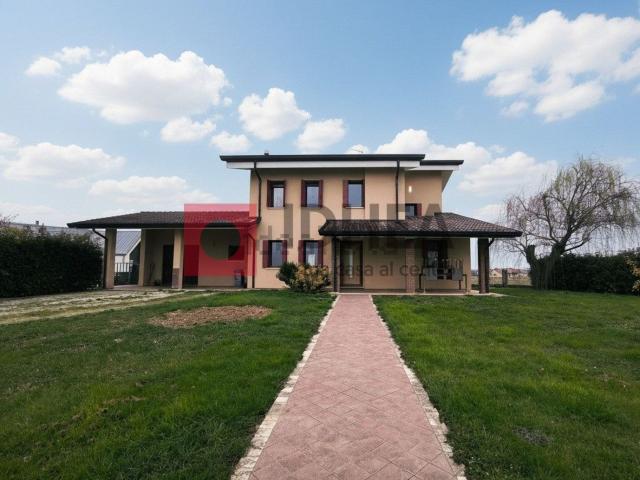 Casa in vendita a Roncade, Veneto